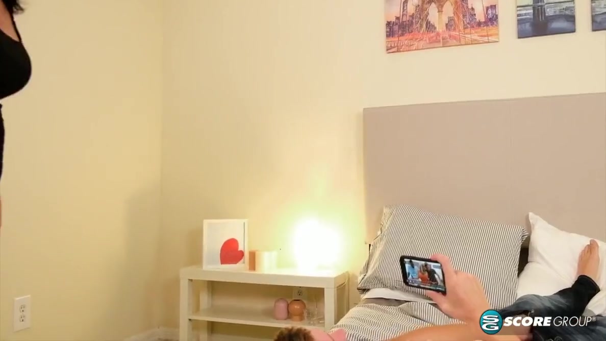 Christina Fucks Her Friend
