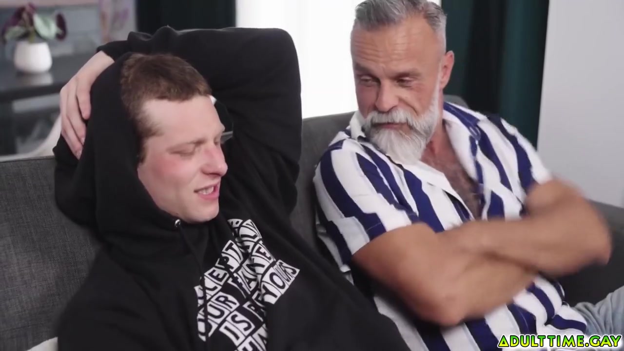 Stepson Will Really Experience What Sex Supposed To Feel Like With Benjamin Blue