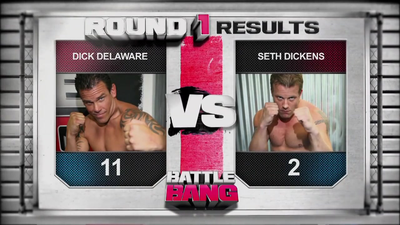 Sexy Bitch And Muscular Dude Are Having A Great Time In The Ring