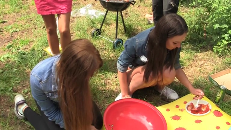 student 18+ party in the woods