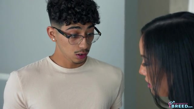 Stepmom Wants Fresh Cum - S1:E6 - Momlover
