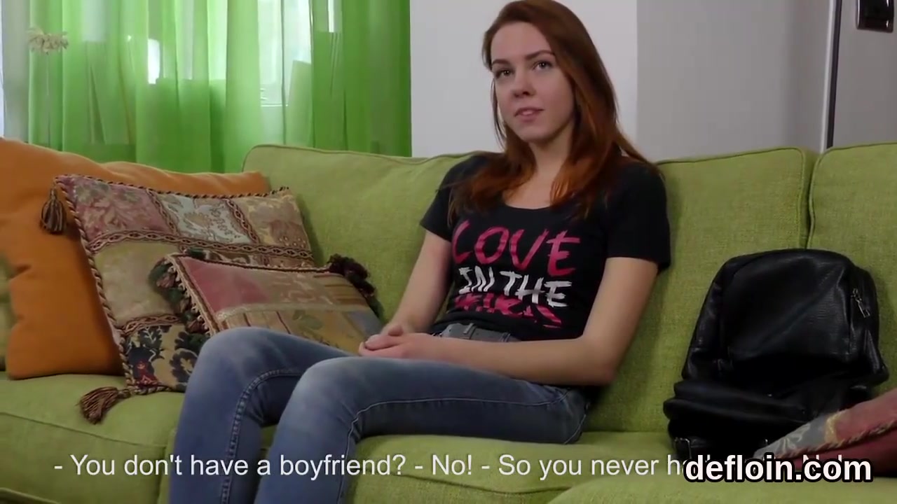 Lovable Teenie Stretches Yummy Fuckbox And Gets Deflora