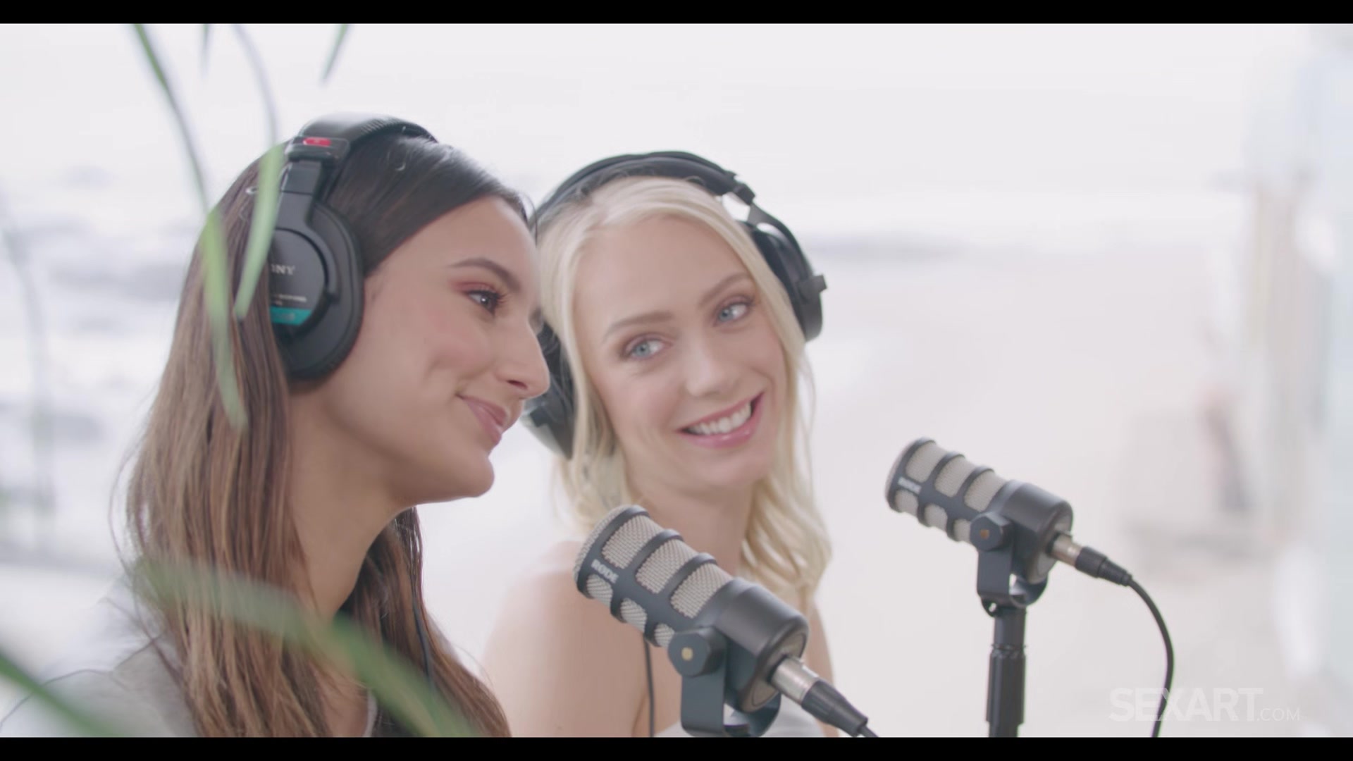 Red Roses - Braylin Bailey & Eliza Ibarra