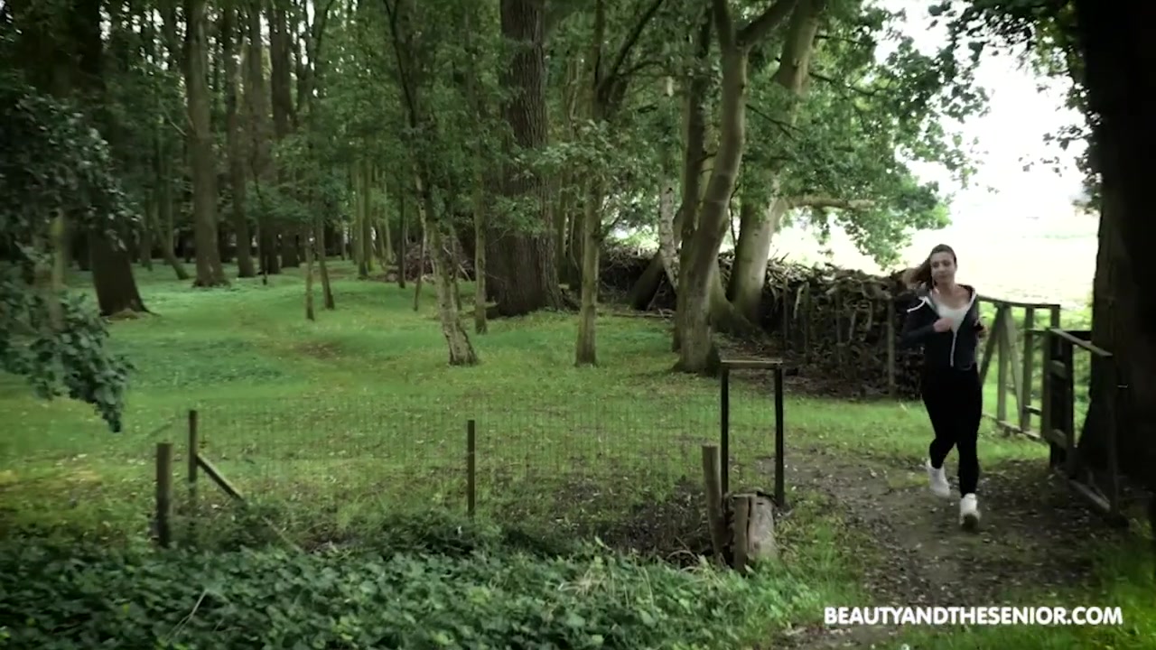 Old Phelippe Fucks Dirty Teressa Bizzare in Nature