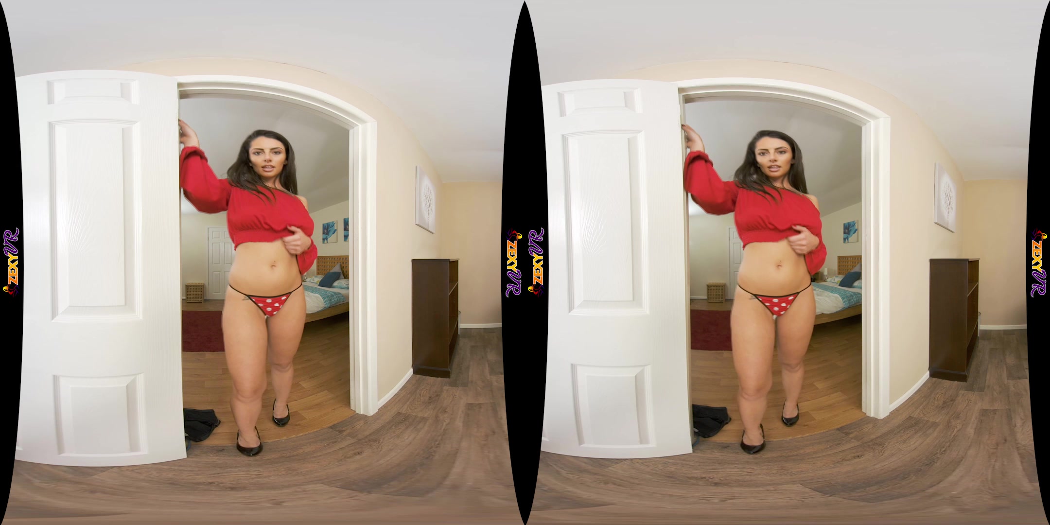 Twin Peaks featuring Holly - ZexyVR