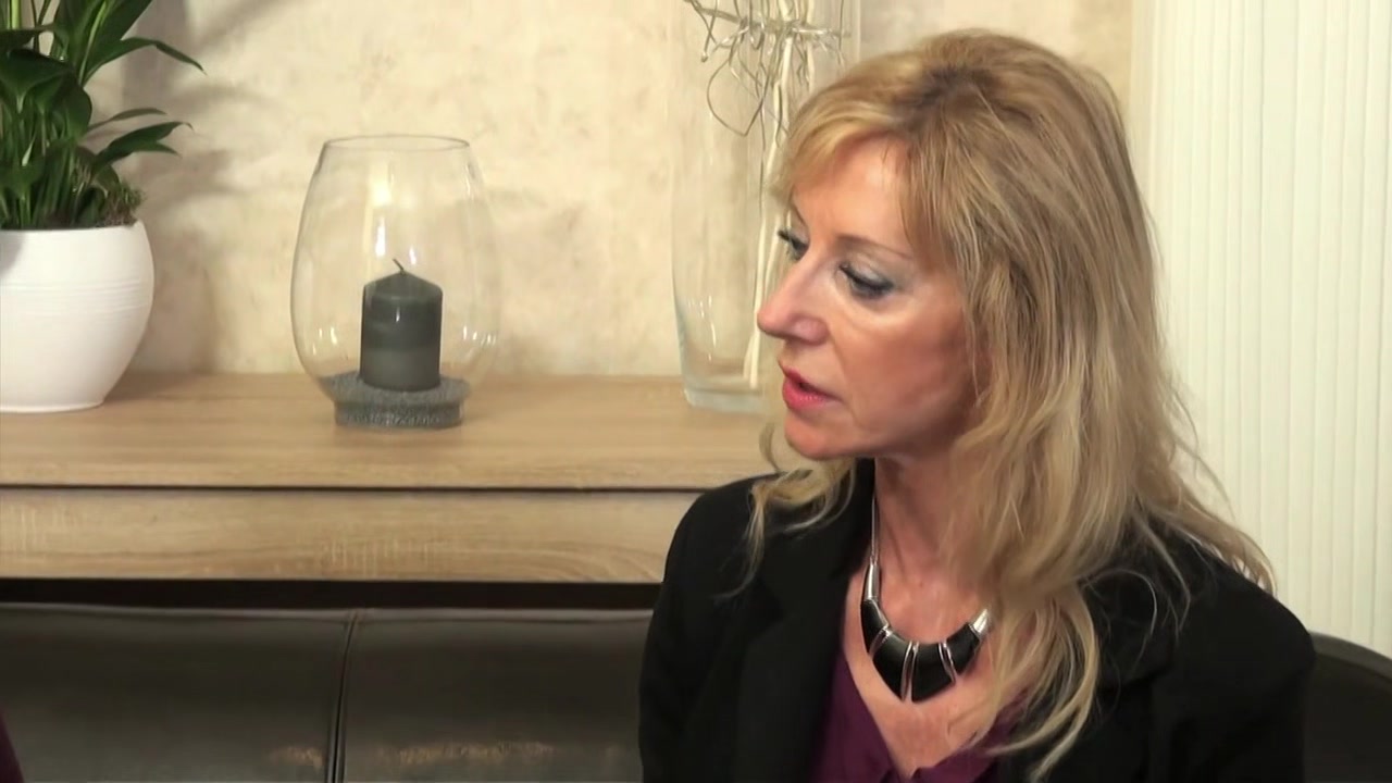 Didine, 34, takes a very sulphurous test... - Jacquie et Michel TV