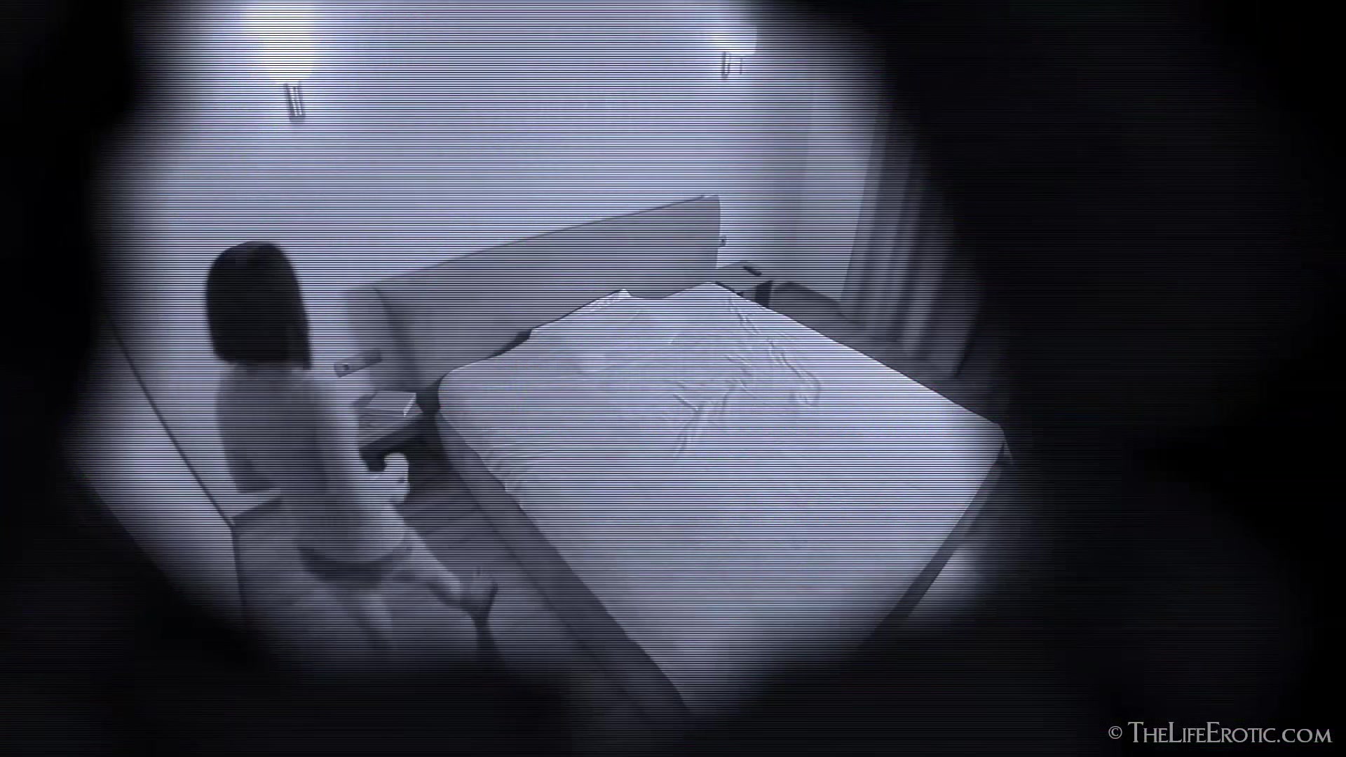 Peeping 2 - Alla B - TheLifeErotic