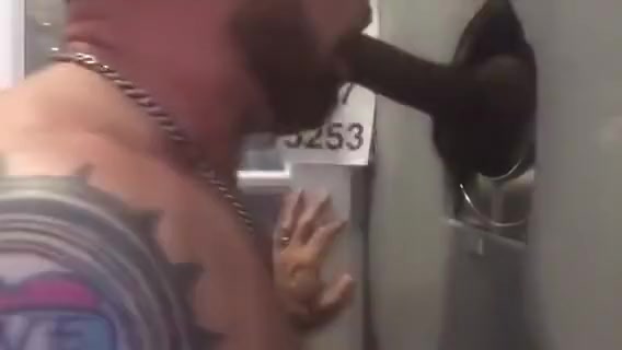 Philly Gloryhole hosts Black Bull 1st Timer