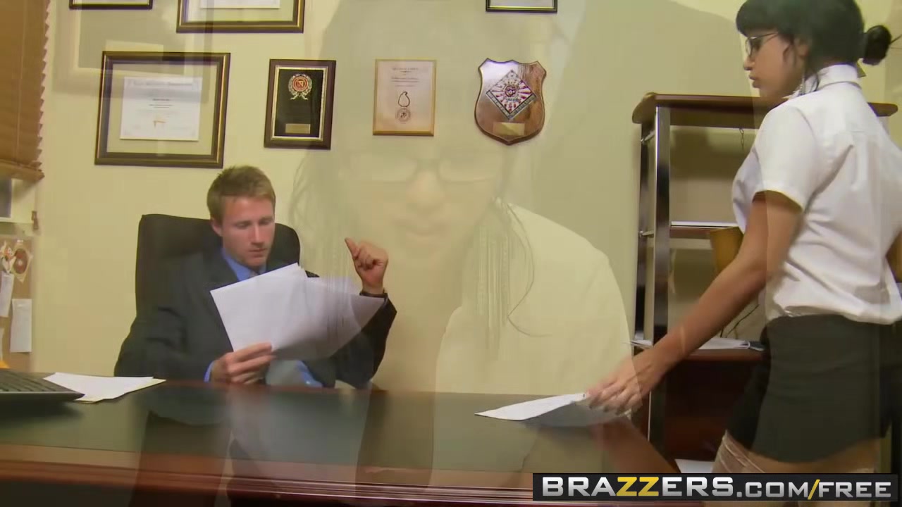 Slutty secretary Abella Anderson gets pounded over the desk - Brazzers