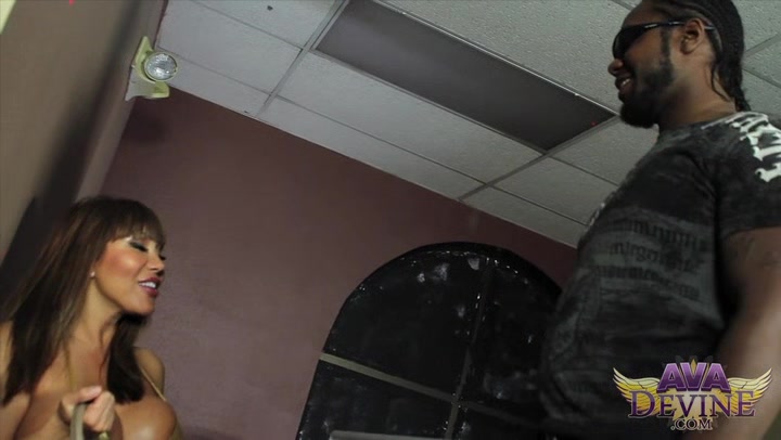 Ava Devine in Fucking Security Clip#1