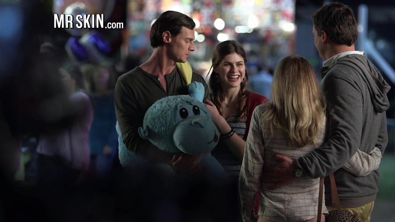 See Scarlett Johansson's Squeezers Before Hail, Caesar - Mr.Skin