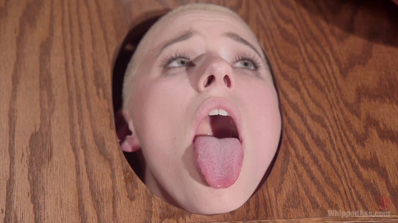 Riley Nixon Mona Wales in Pervy Photographer: Hot Babe Bound, Spanked, Anally Strap-On Fucked - WhippedAss