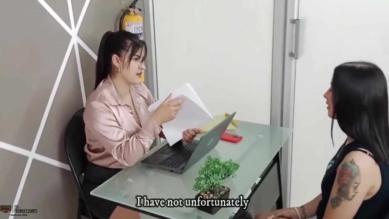 Job Interview Gets Out Of Control And Ends In Strong Lesbian Sex-porn In Spanish
