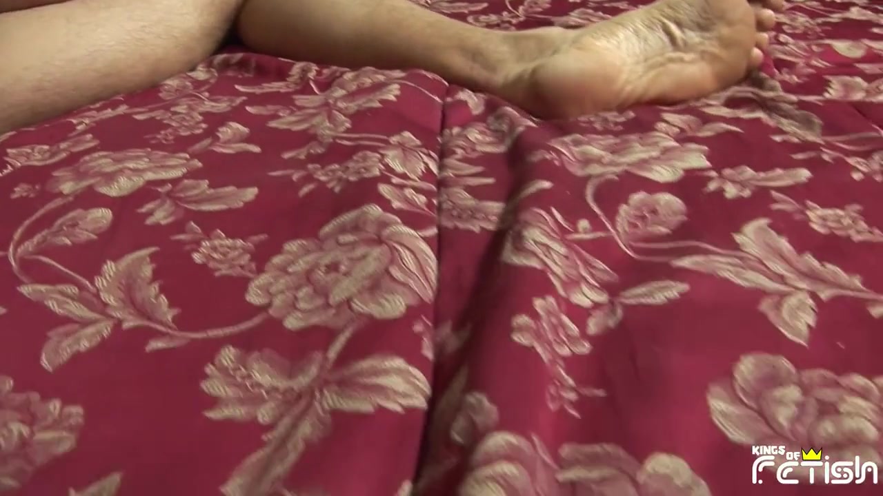 Brunette Woman Enjoys Fucking With Massive Guy With Big Cock