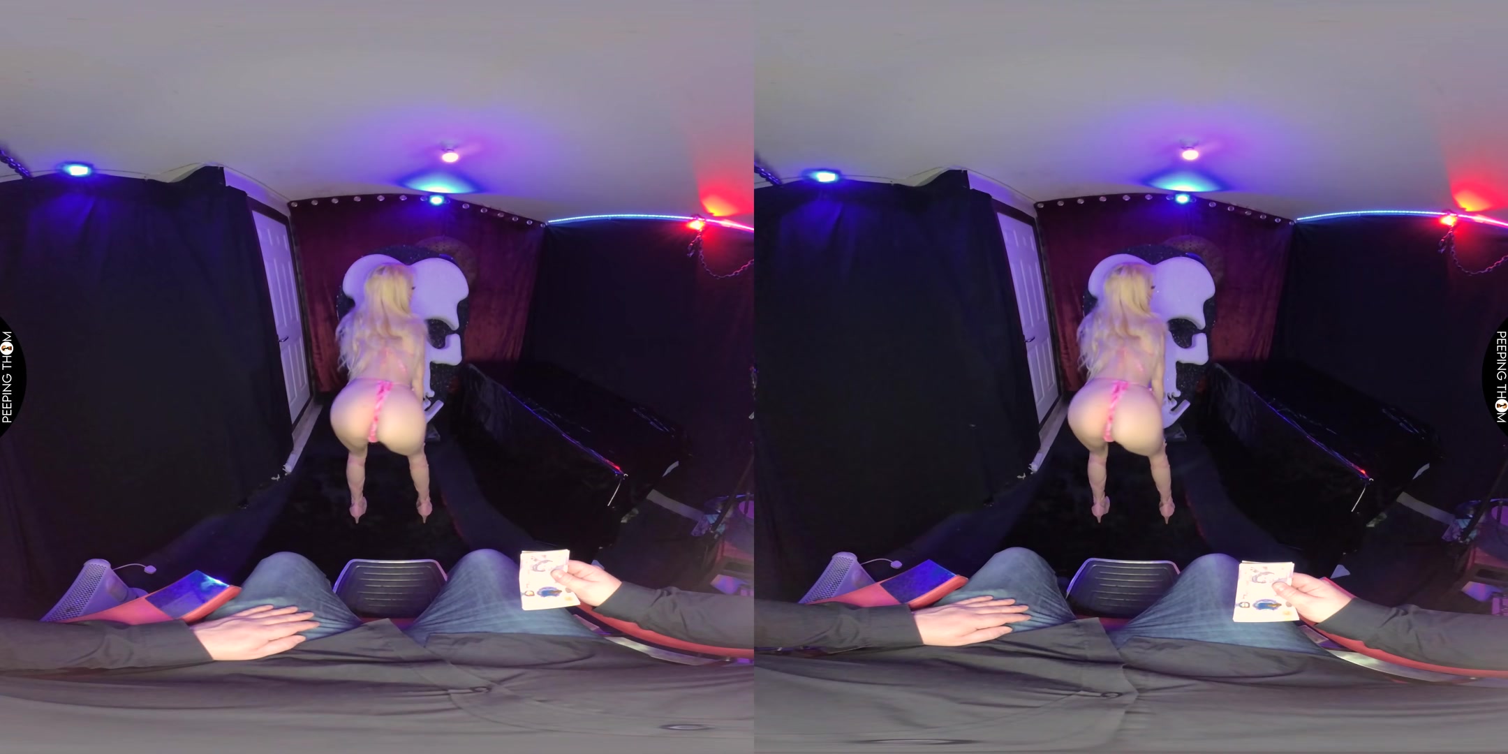 teen 18+ Stripper - PeepingThom