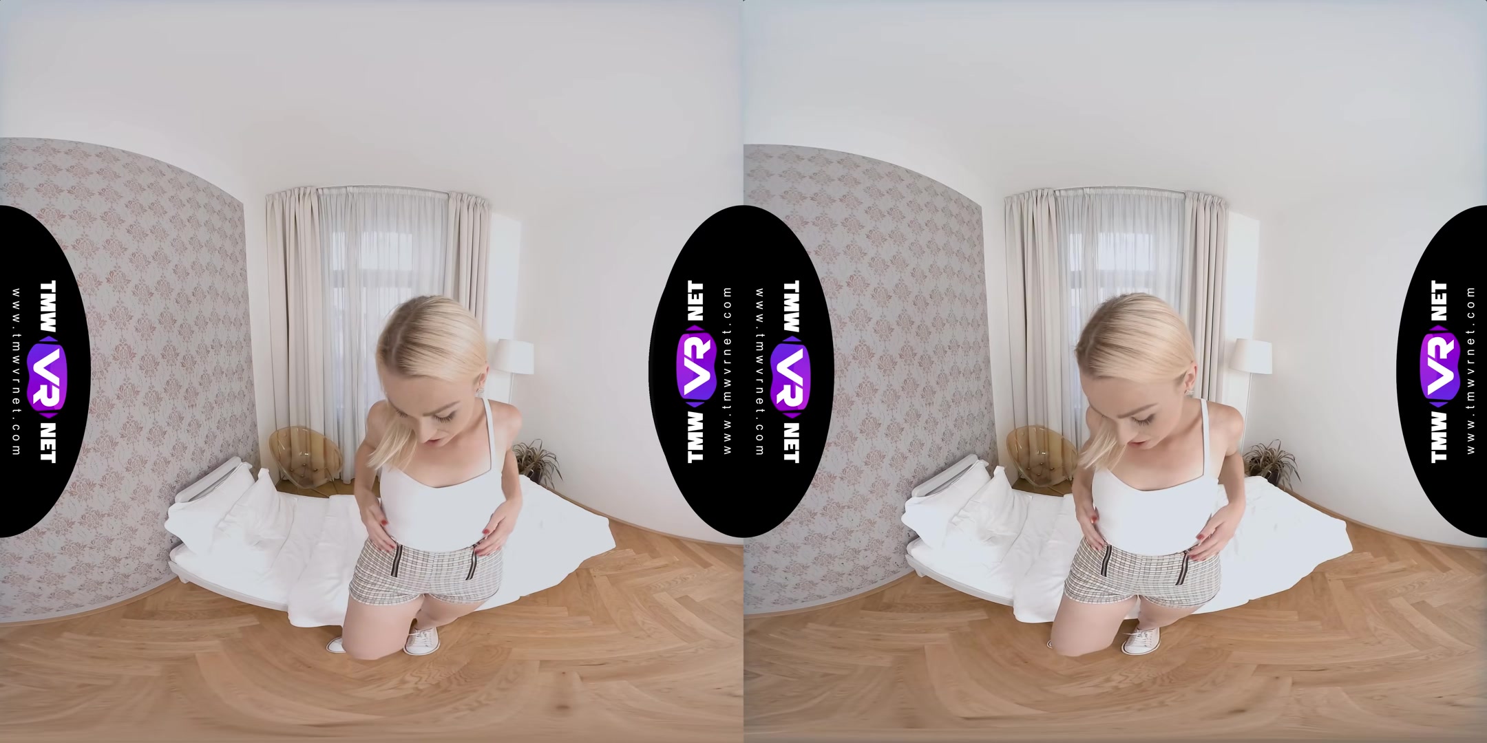Blonde Masturbates To Clear Her Mind - TmwVRNet