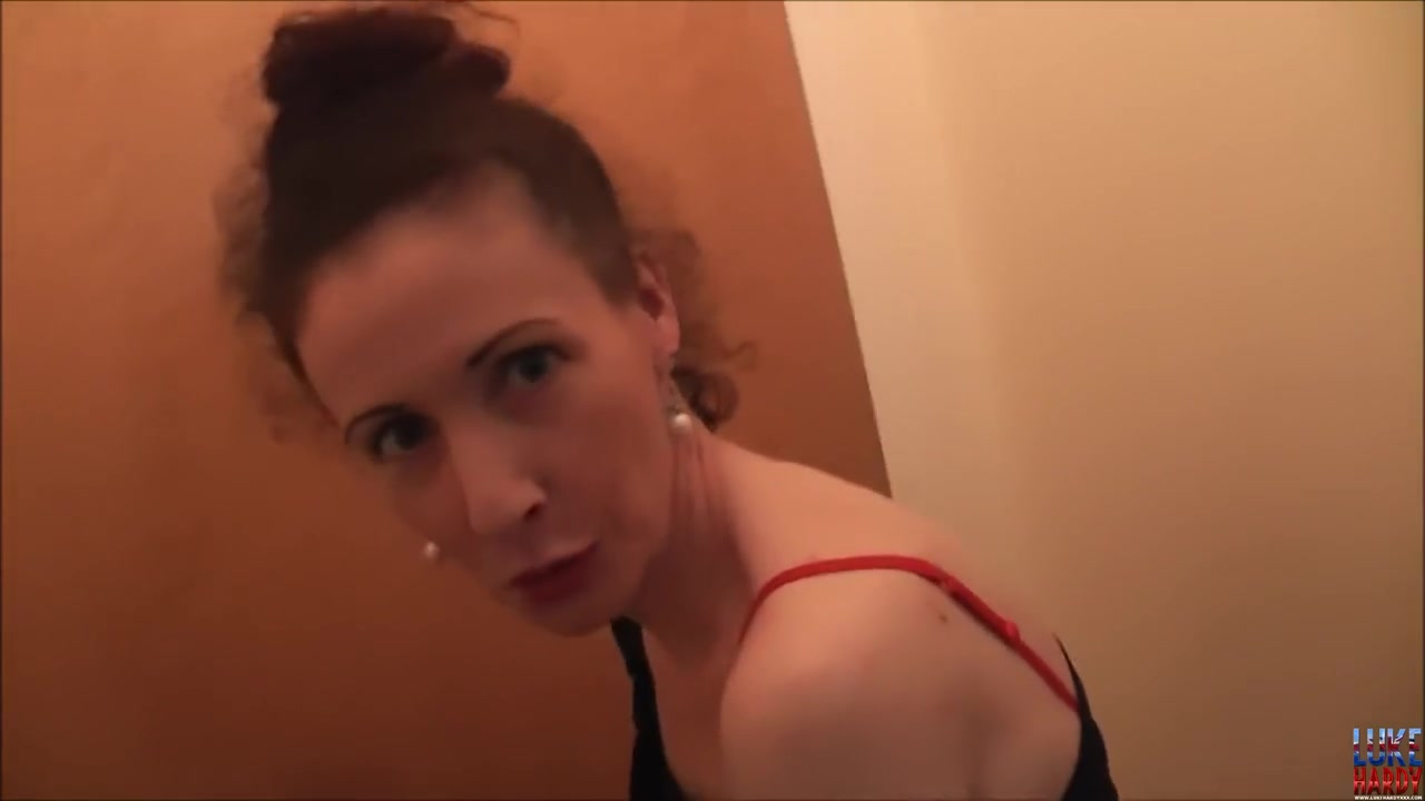 Escort Hunting For Scarlett Reds Cunt - Scarlet Red And Luke Hardy