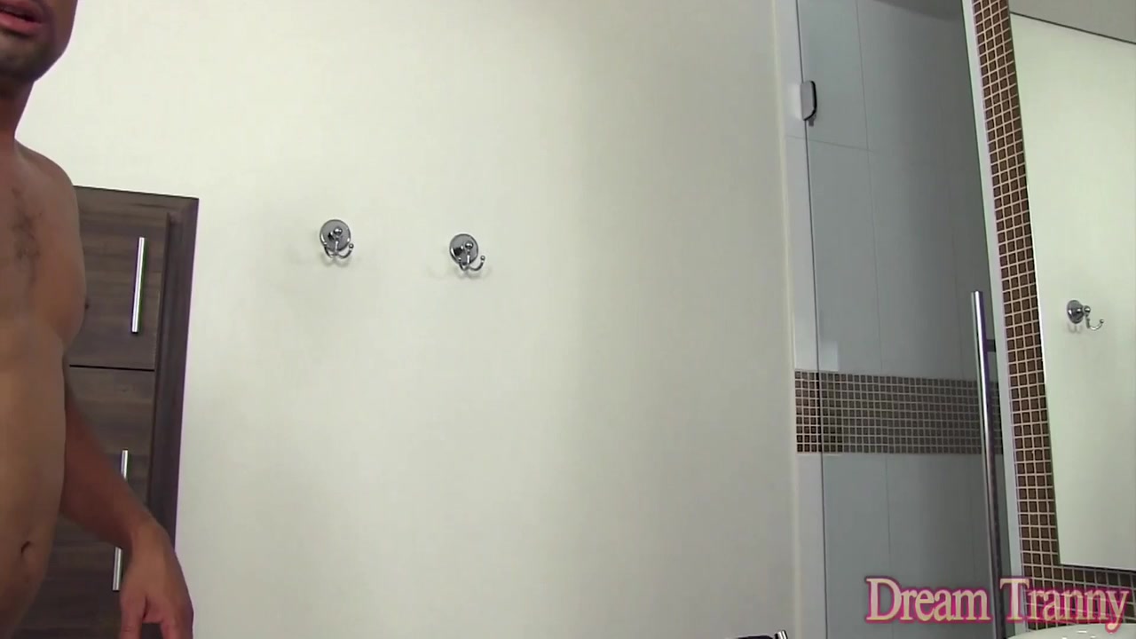 Mel Almeida In Good Ass Dicking Makes Tgirl Cum