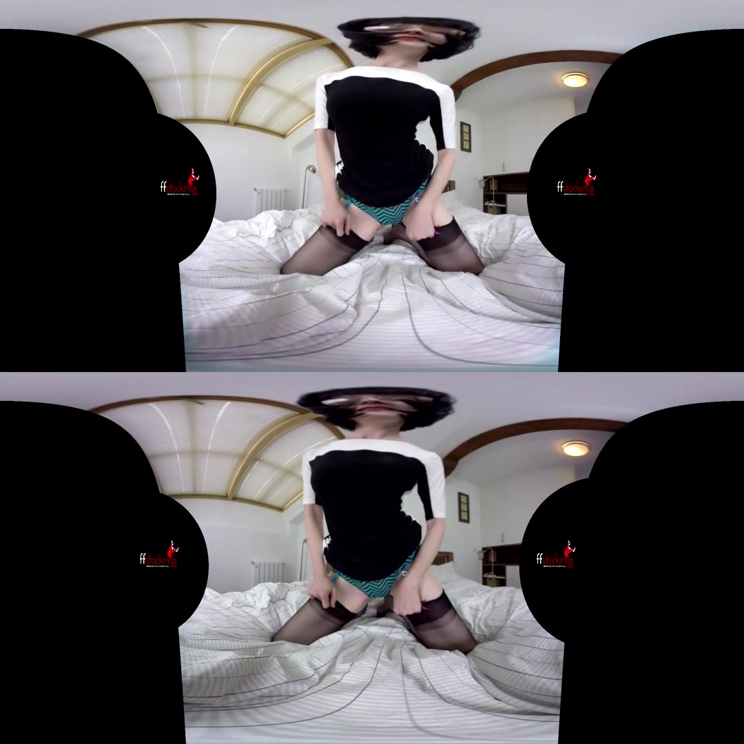 Smokin Hot Panties In Virtual Reality - Legs Fetish Milf