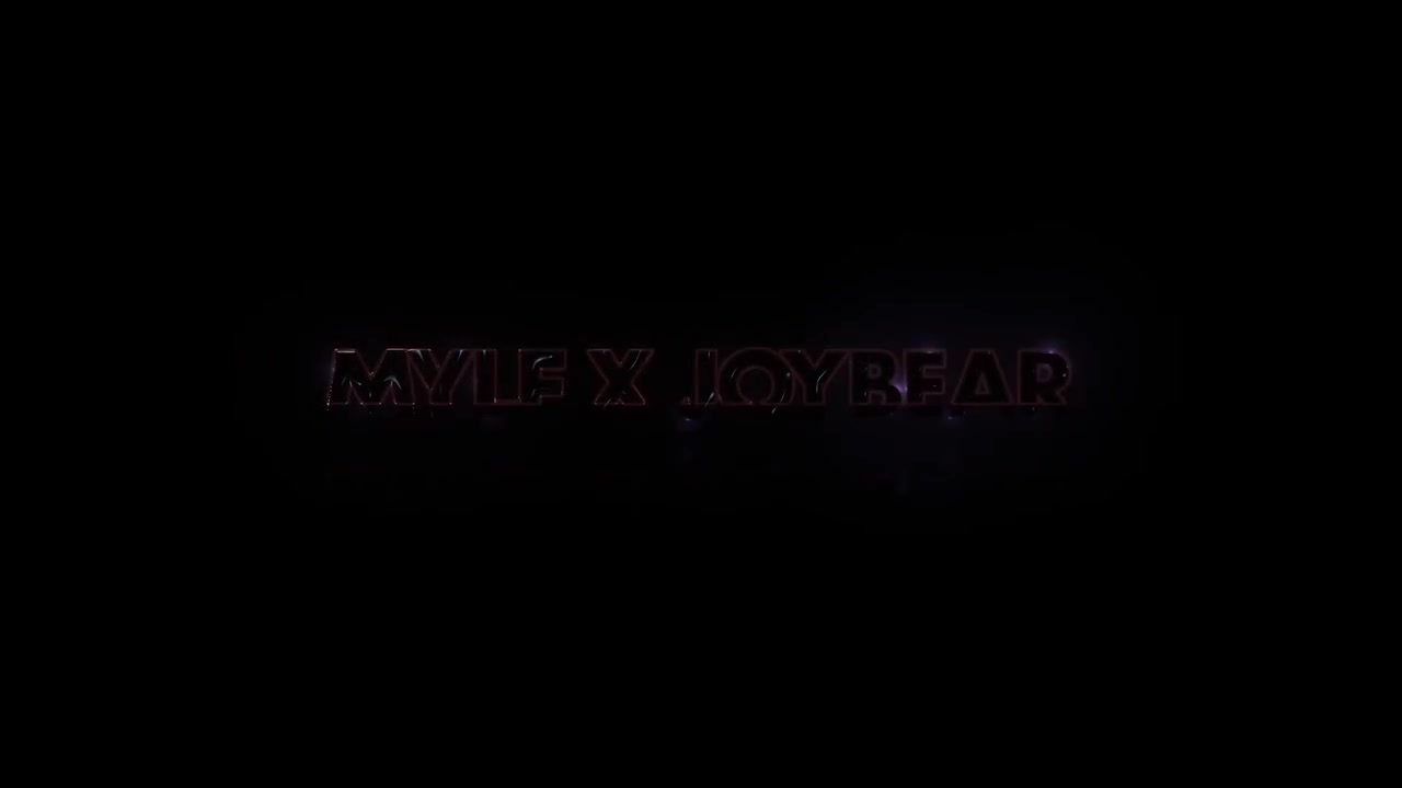Julias Secret Audience - MYLF