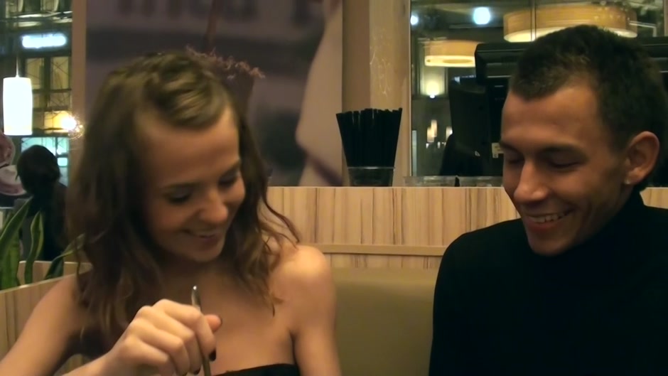 Zanna in hot chick enjoys pure amateur porn with a lusty dude