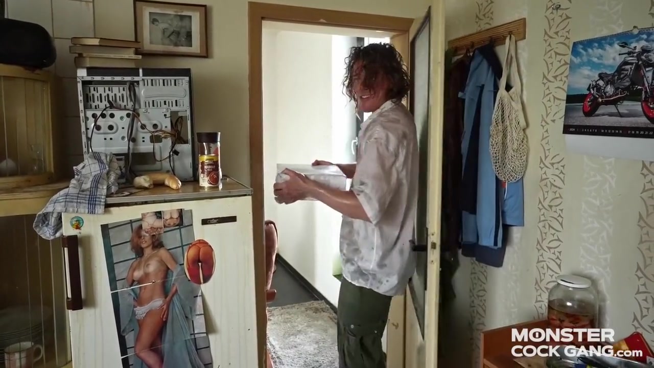 Gang: Cake Delivery Slut Fucks Up ( )