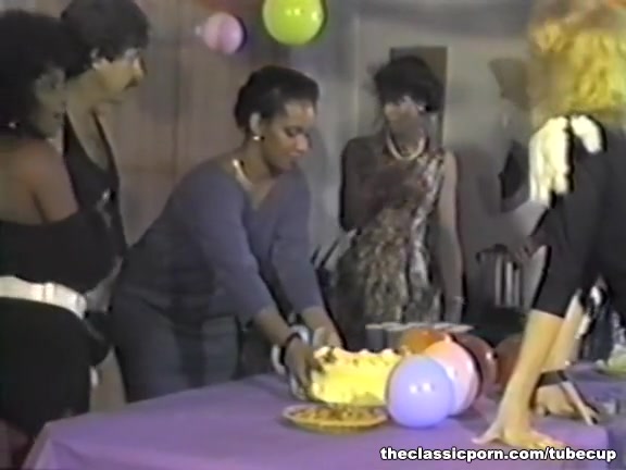 Small tittted ebony seduces man