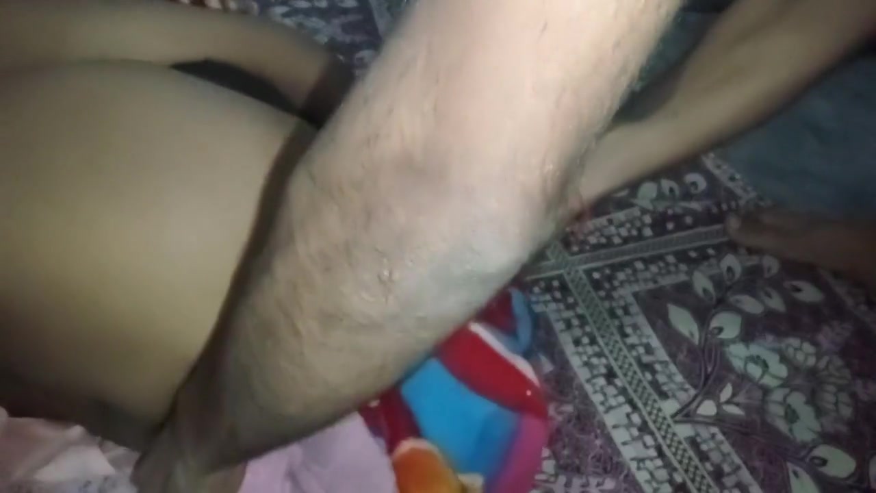 Husband And Wife Kissing And Fucking With Dildo - Pussy Eating