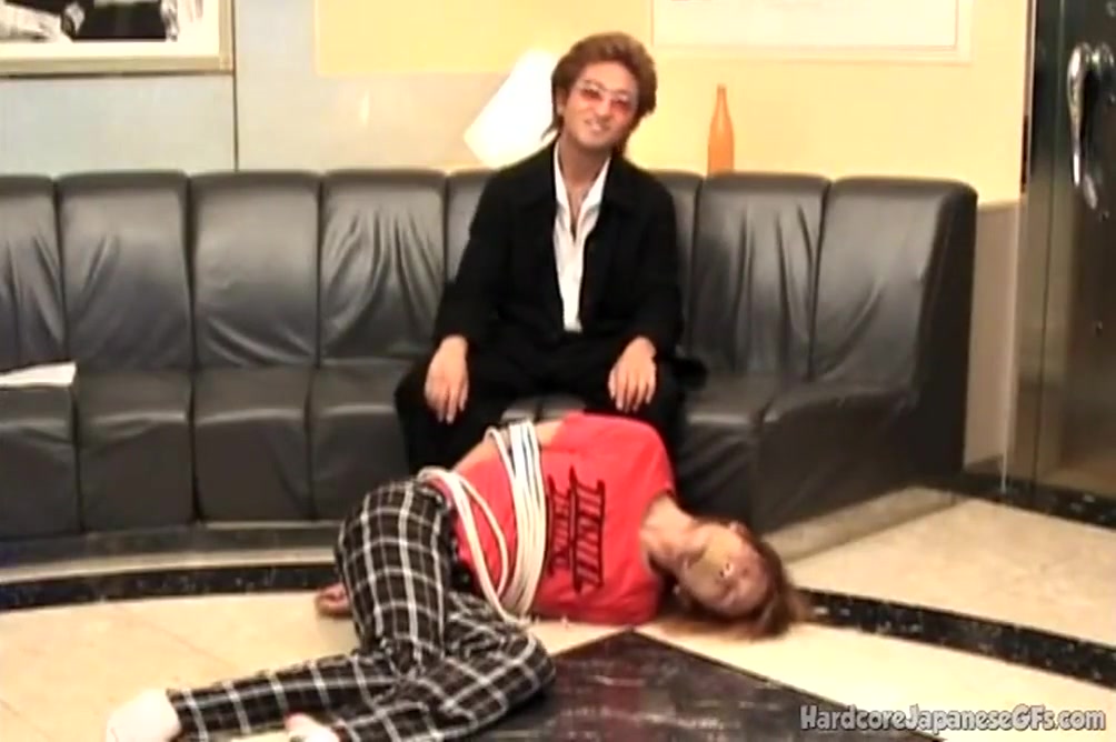 Toyed teen 18+ Asian Maid