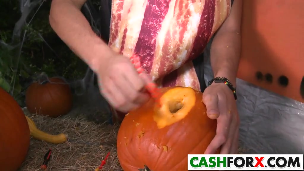 Tight blonde gal gets some bucks
