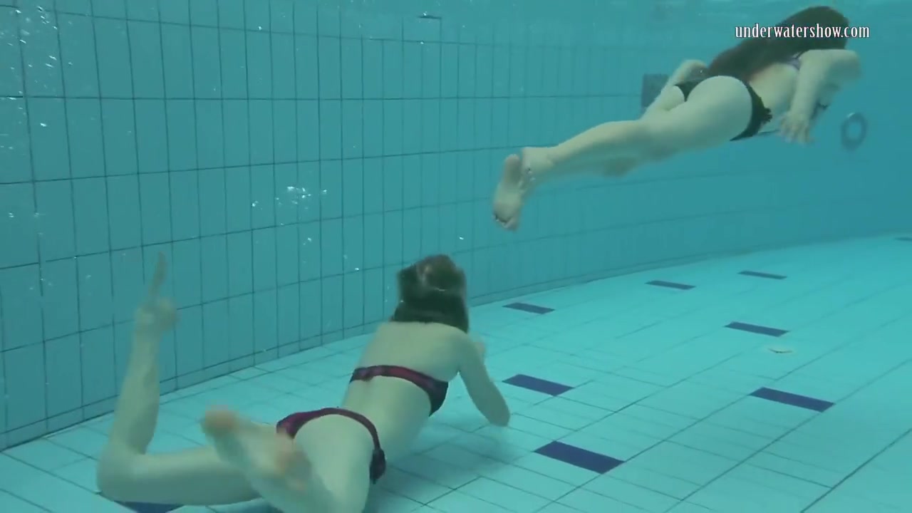 Libuse Thinks Nastya Is Horny And Hot In The Pool