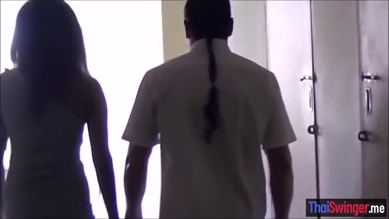 This Lucky Dude Have A Very Close Thai Neighbour Chick