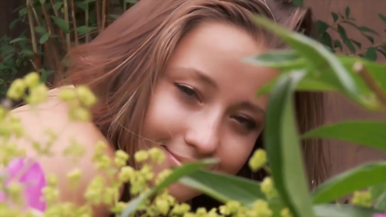 Taissia - Meet Me