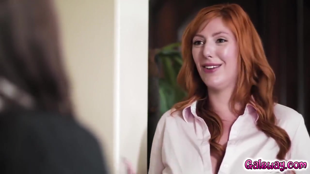 Vr Double Penetration Experience - Lauren Phillip, Bella Rolland And Lauren Phillips
