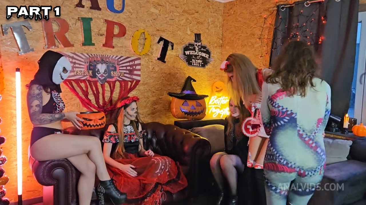 Scary Porn Movie, 5 Girls Halloween Party, Alice Maze, Irogenia
