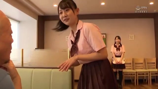 06308,A woman panting in full lewdness