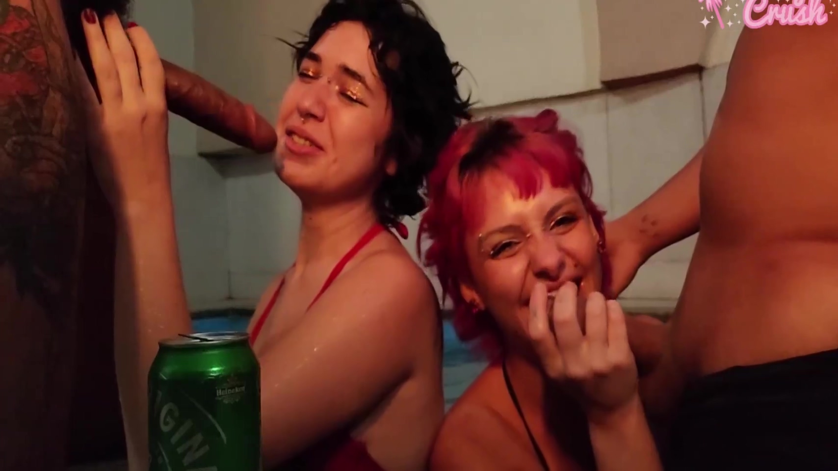 Gabbie Luna, Mano Nico And Candy Crush - teen 18+ Slut Von Poison Got Her Ass Fucked In The Pool By Her Step brother-in-law 5 Min