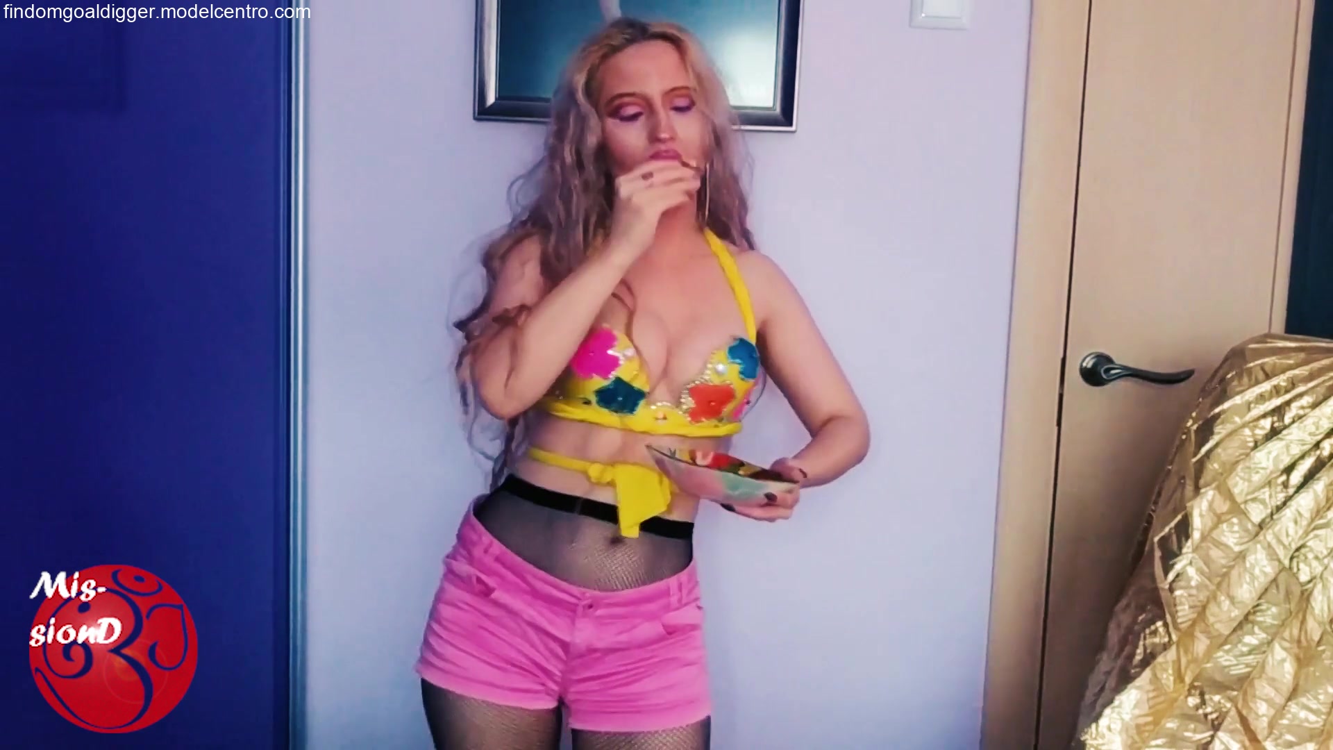 Dancing Yummy - Sex Movies Featuring Findom Goaldigger