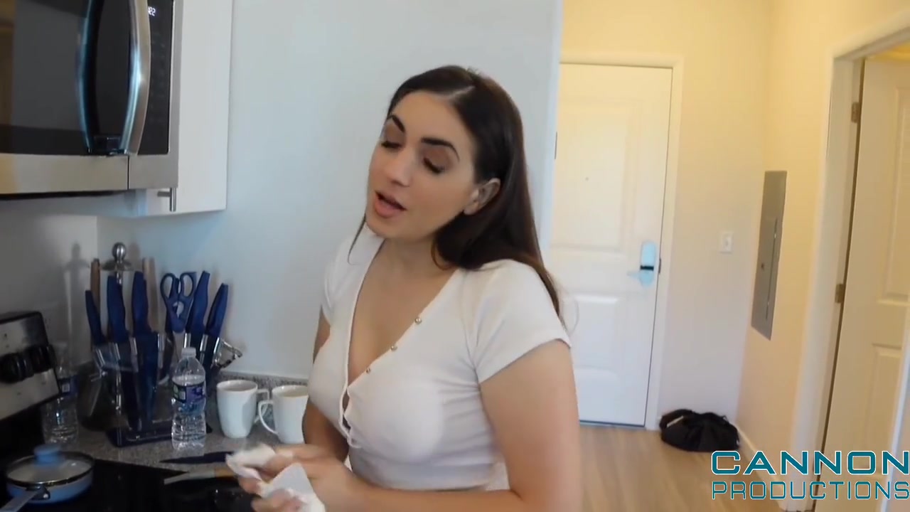 Valentina Bellucci - Sexy Milf Get Creampie Promo