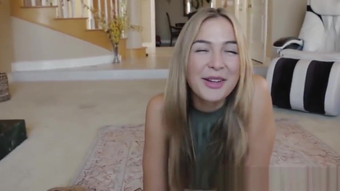 Naughty stepsister Blair Williams treated with cum in mouth