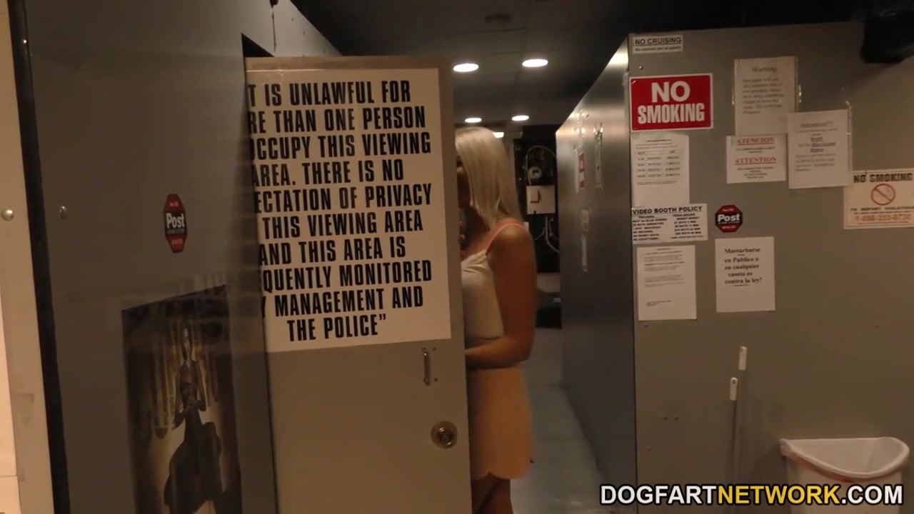 Lexi Lowe Anal Gloryhole