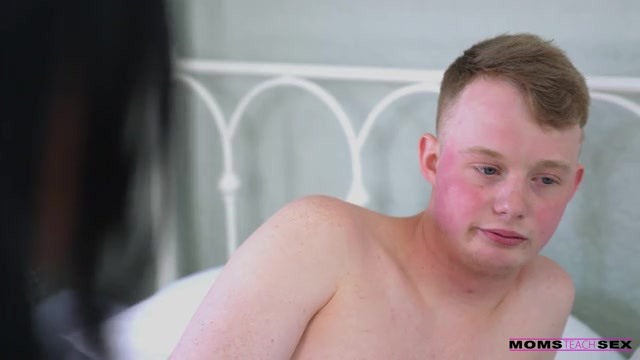 Naughty Gifts For Me And My Stepmom On Mothers Day - S19:E5 - Nubiles-Porn