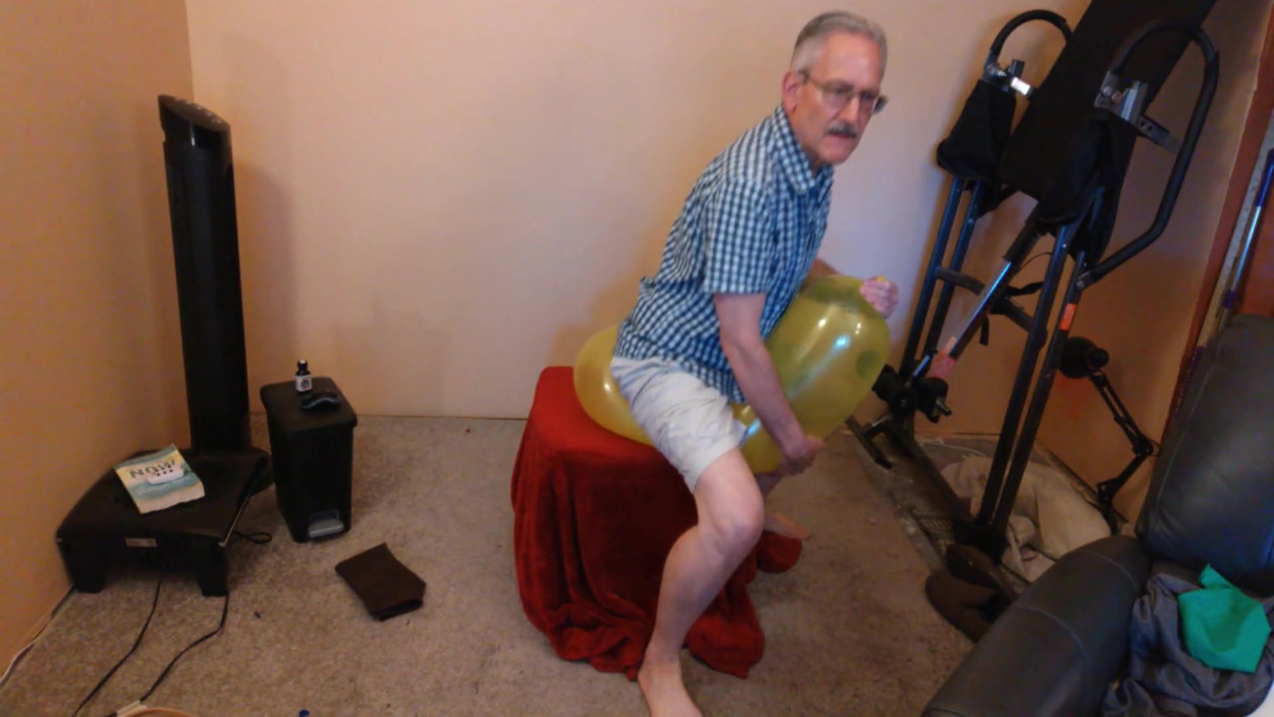 98 More Slow Q24 Balloon Inflation And Jerk Off Fun