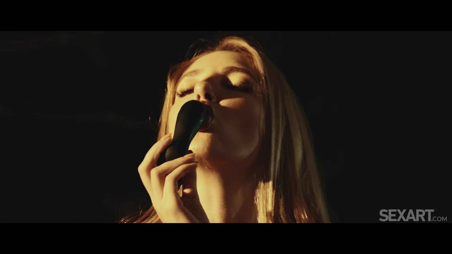 Show For One - Carolina Savage & Charlie Dean