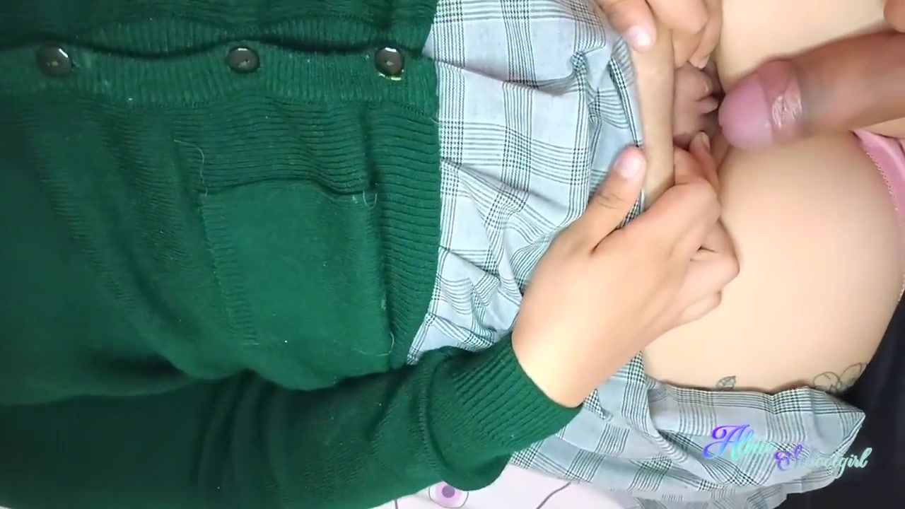 Petite Submissive High School Girl Gets Fucked By Her Teenage Without Using A Condom
