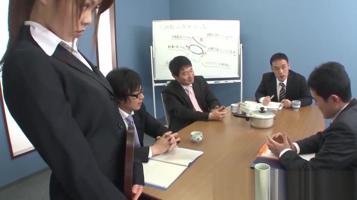 Asain teacher blows a bunch of her students 18+