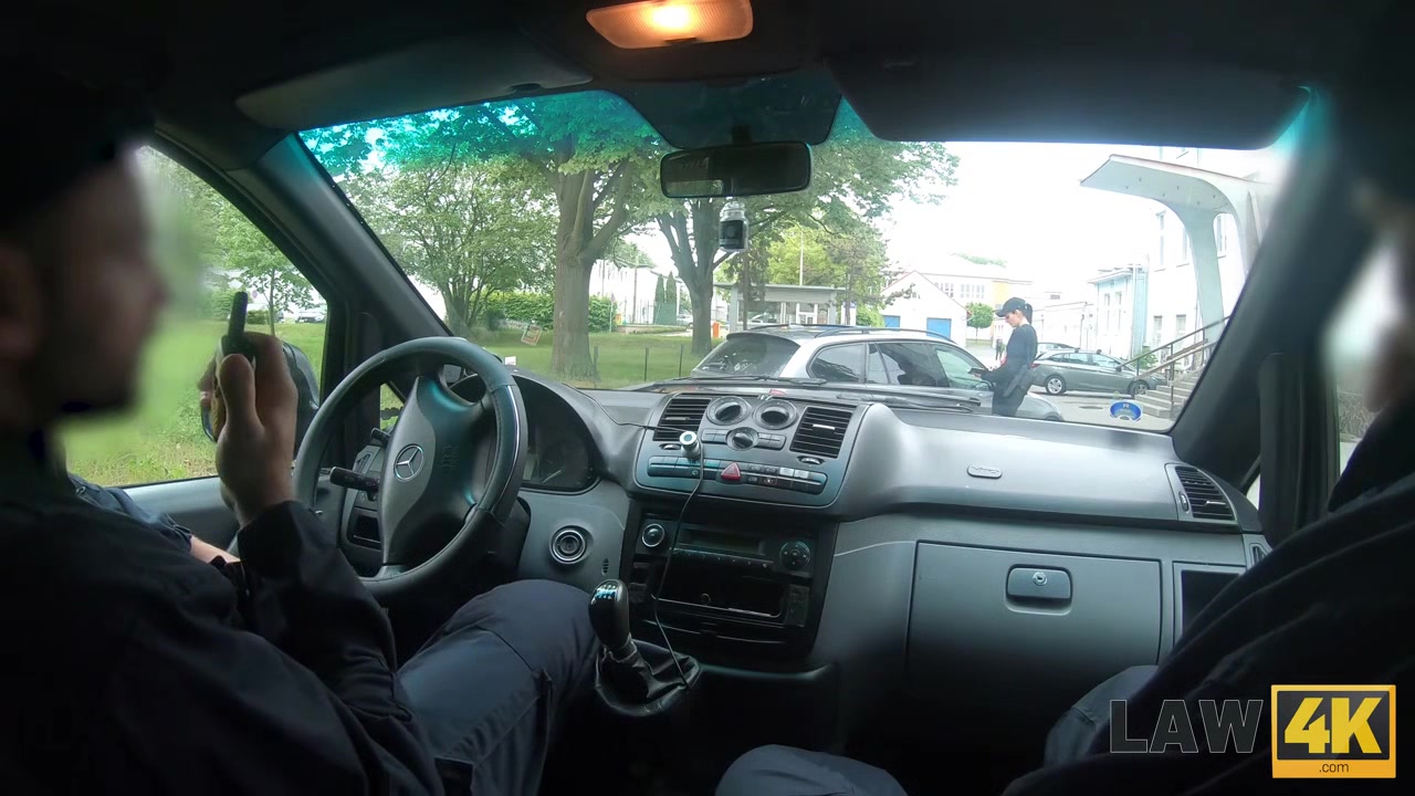 LAW4k. Silly chick gets in jail and pays with pussy for her freedom