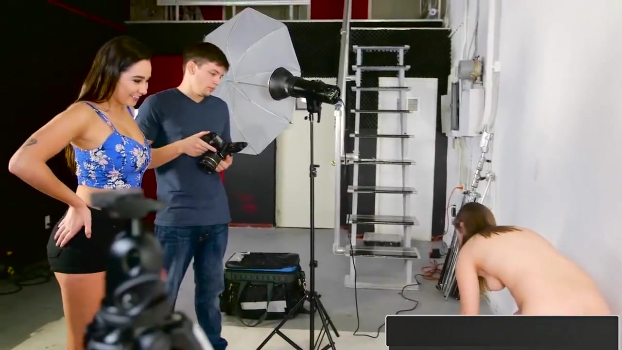 Realitykings - Money Talks - Photo Studio