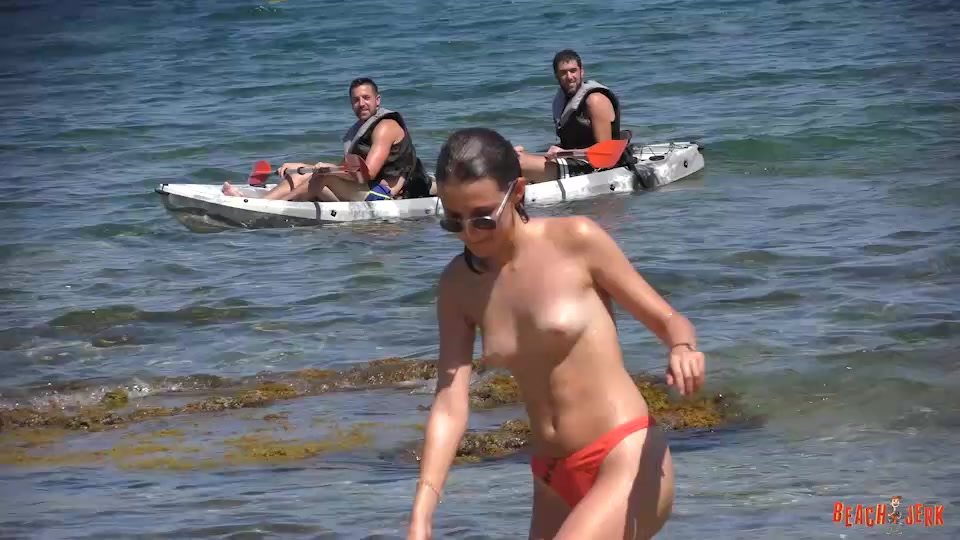 Hottie 18 #10 - BeachJerk