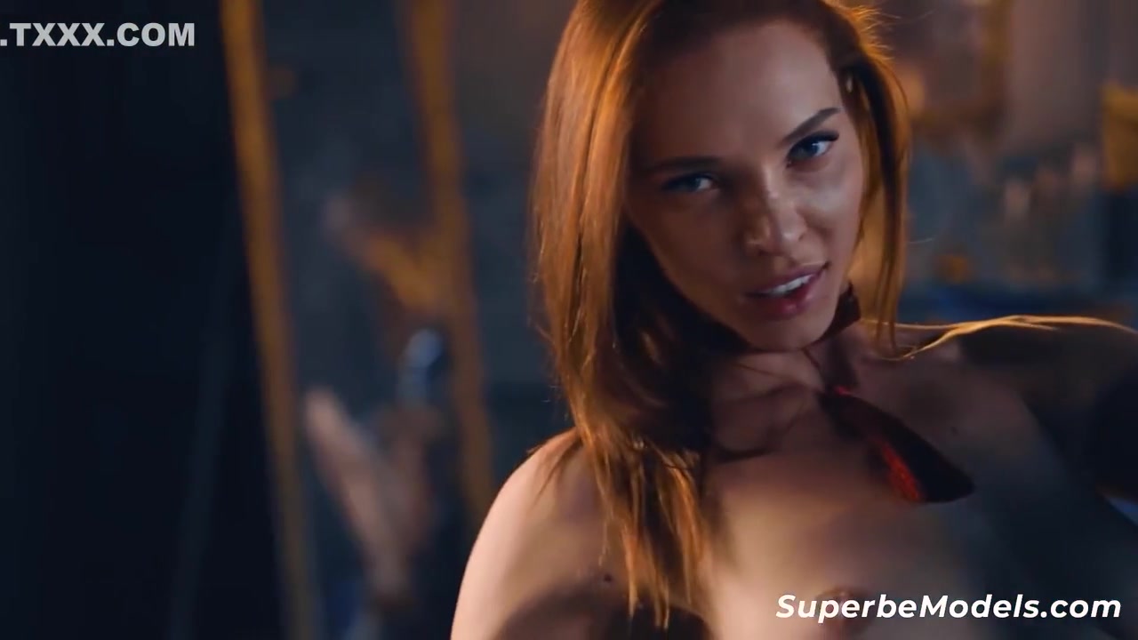 Mia Aria Shows Her Perfect Russian Body